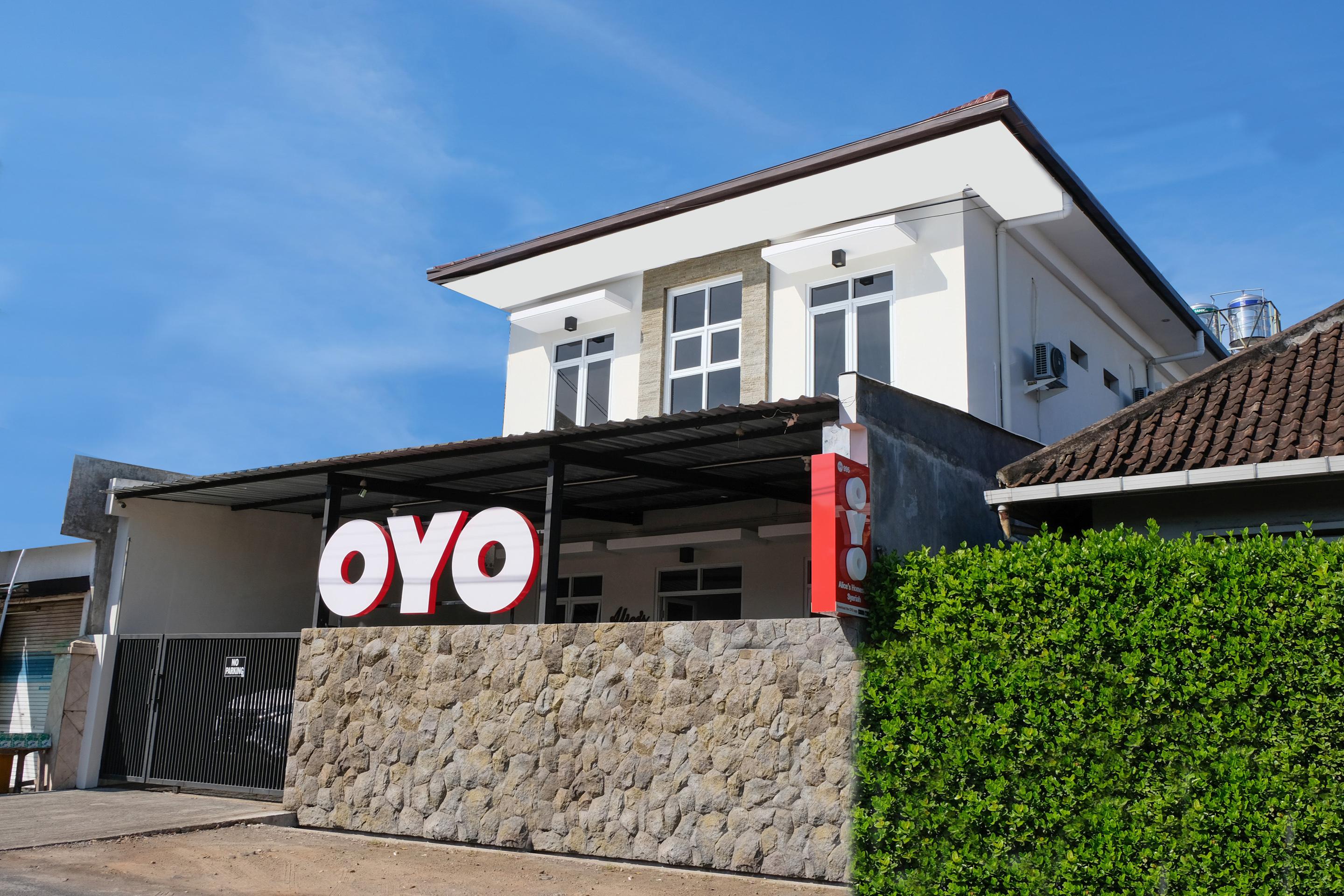 Super Oyo 995 Alice'S Homestay Syariah Jembel Kültér fotó