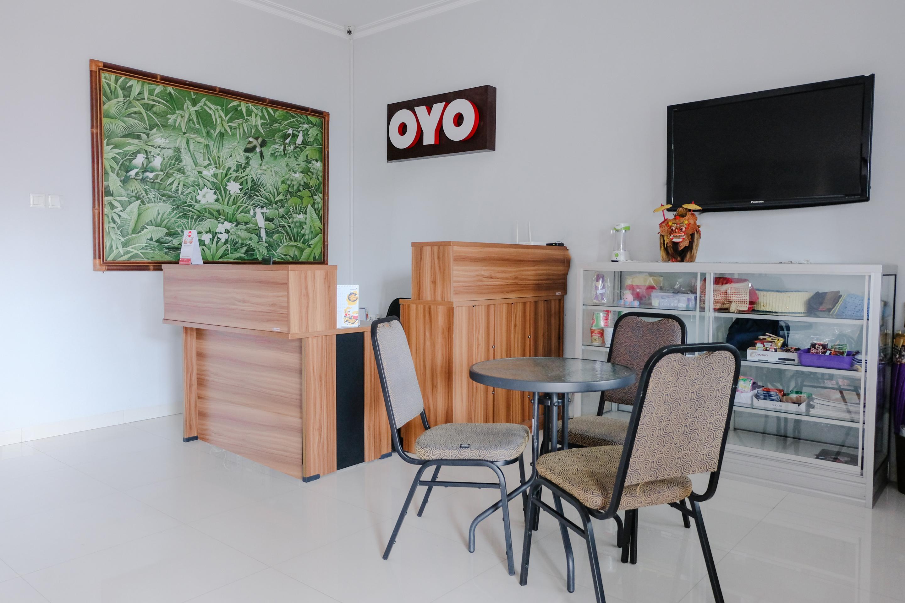 Super Oyo 995 Alice'S Homestay Syariah Jembel Kültér fotó