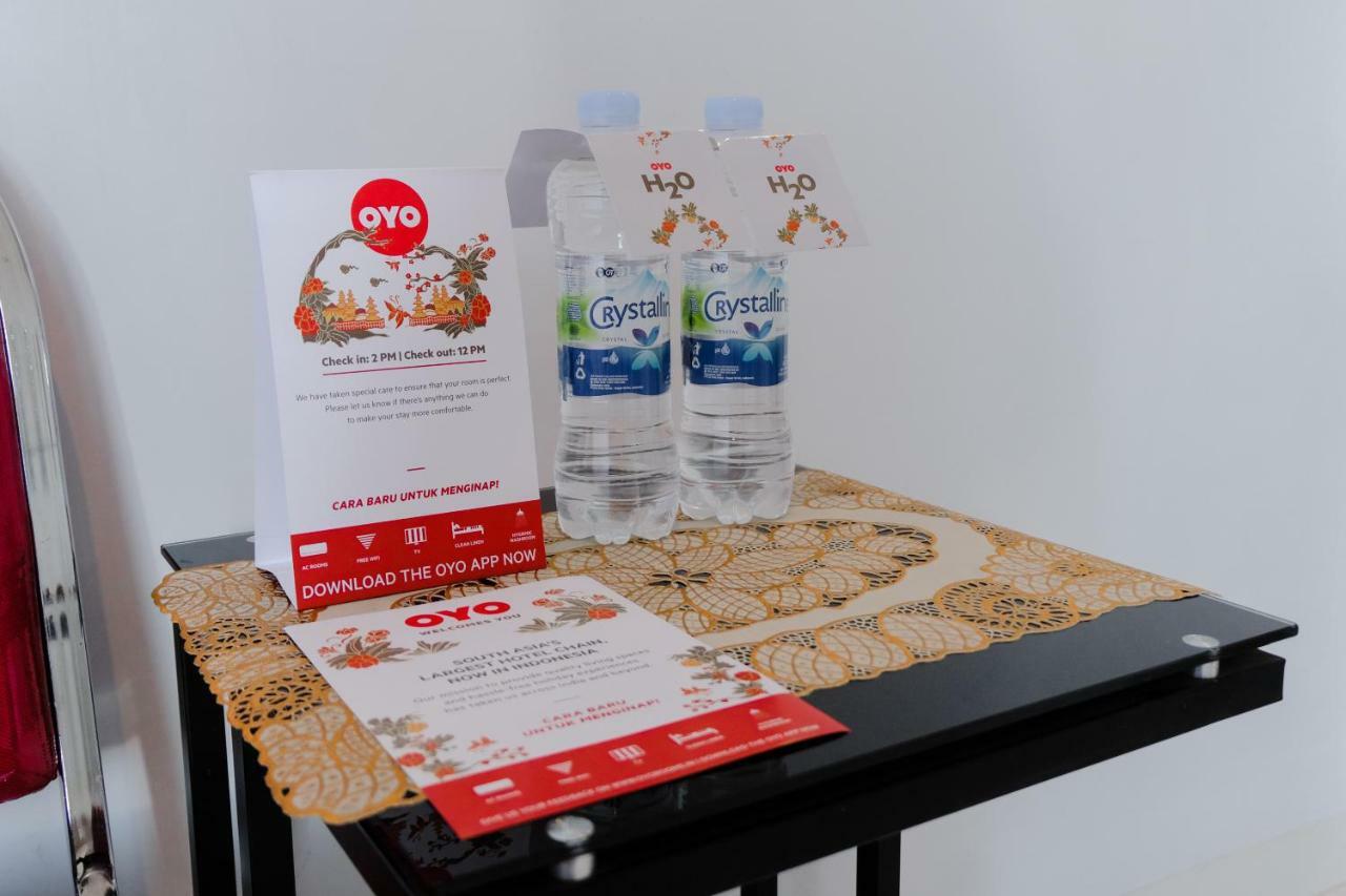 Super Oyo 995 Alice'S Homestay Syariah Jembel Kültér fotó